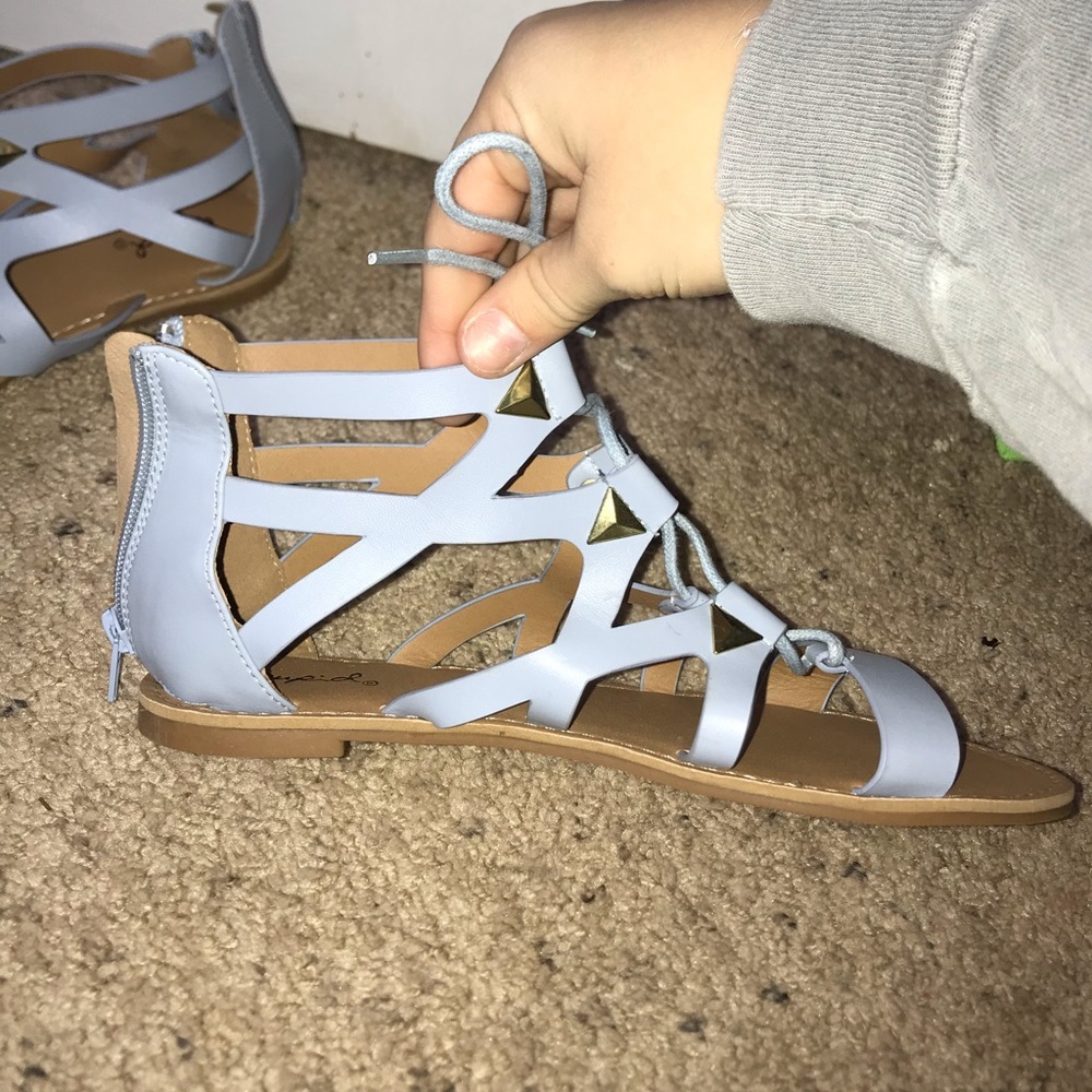 Sandals - Picture 2 of 4